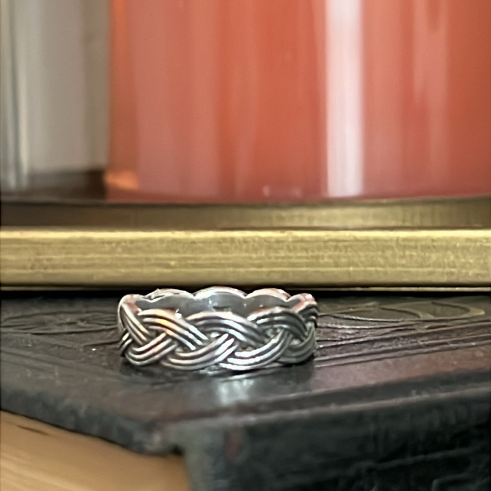 Retired James Avery Braided Sterling Trinity Band- Size 8